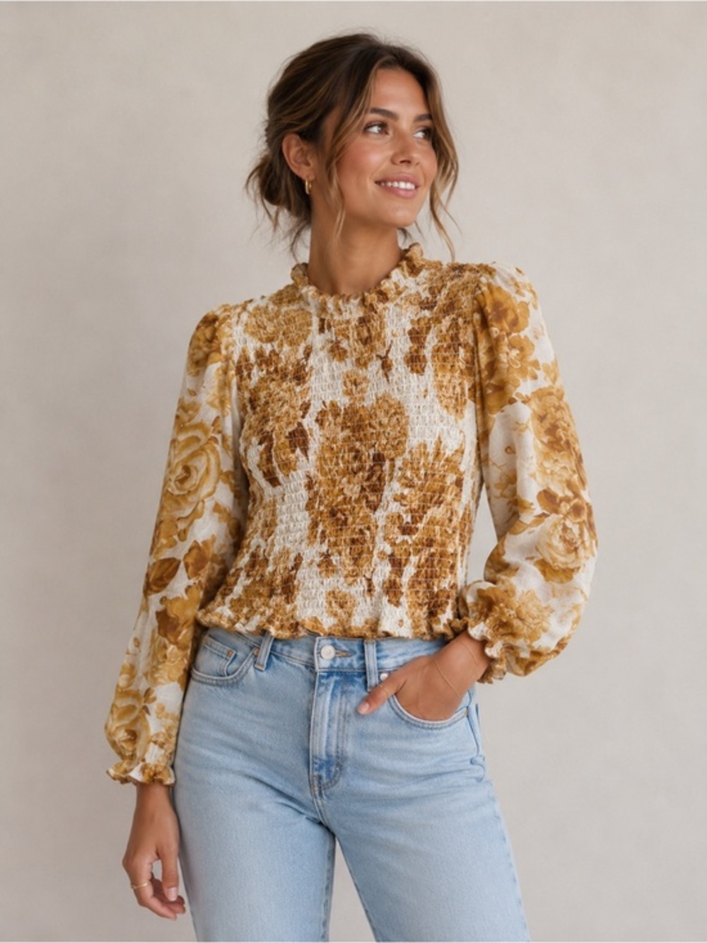 NWT Express Smocked‎ Floral Long Sleeve Blouse Medium Gold Feminine Romantic
